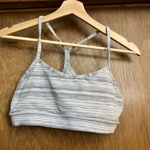 Lululemon Flow Y bra